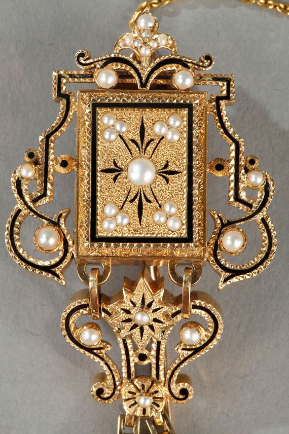 A gold and enamel watch with associated chatelaine. | MasterArt